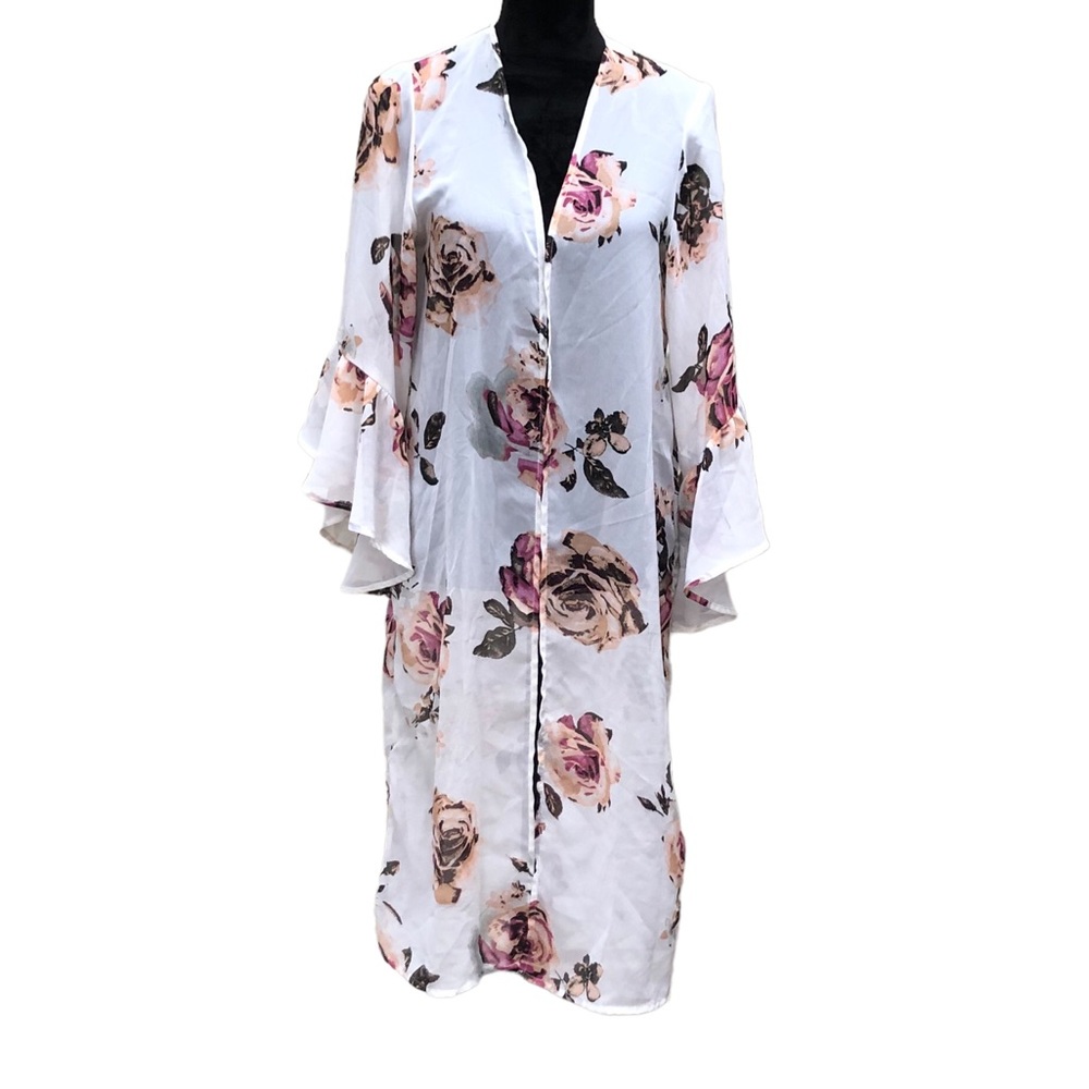 Ivy & Main Large Rose Sheer Kimono size S/M - Picture 2 of 12